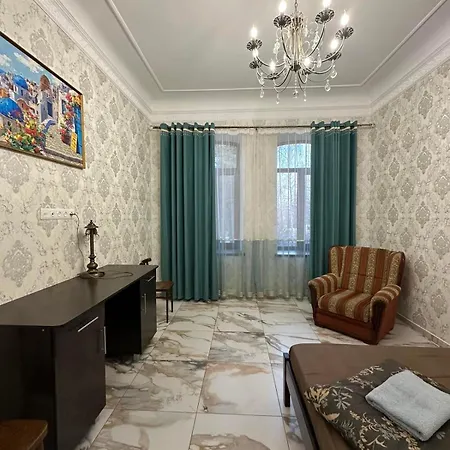 Апартаменти В Парку Umanʼ Dış mekan fotoğraf